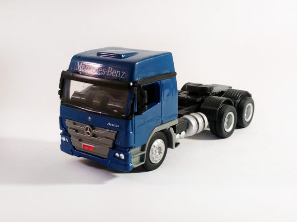 Miniatura Caminhão Truck Mercedes Bens Atego Exército 1:50