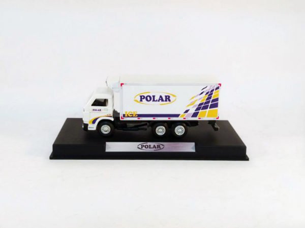 Miniatura de caminhão personalizado, fabricação nacional, baú truck frigorífico, cabine VW Worker em escala 1:87 e personalização Polar.