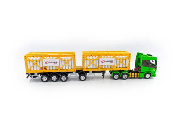 Miniatura de caminhão com carreta biometano, personalização Reiter.
